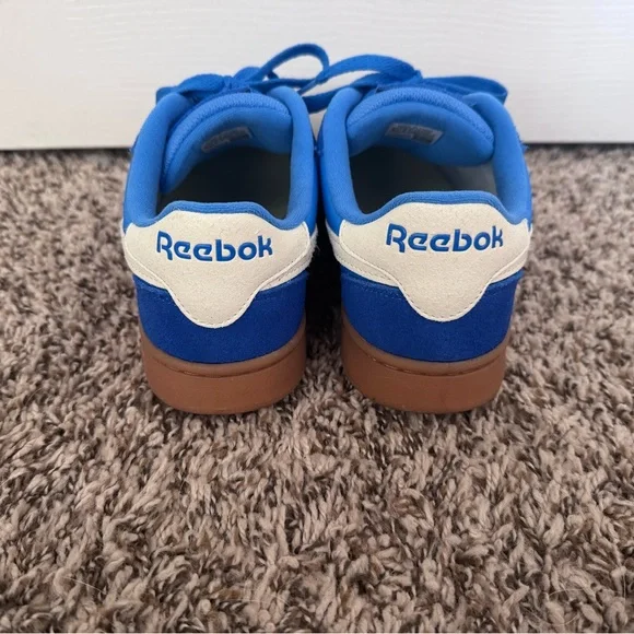 Reebok Sky Blue and White Athletic Shoes - Picture 2 of 5